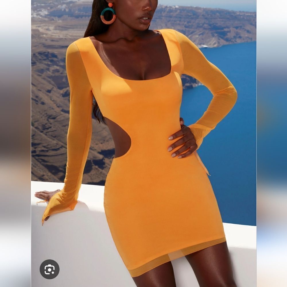 Oh Polly Orange Cutout Bodycon Dress NWT Size 0 Sheer Sleeves Stretchy